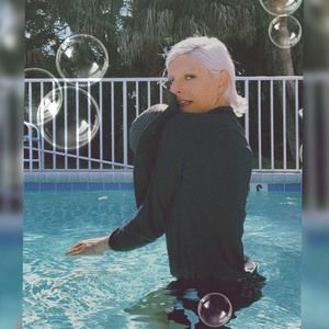 Meet your Posher, Wilces